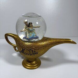 Disney Aladdin Jasmine Snow Globe Musical Figurine Magic Lamp A Whole New World